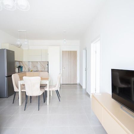 Apartment In The Village With A Sea View Vlorë 外观 照片