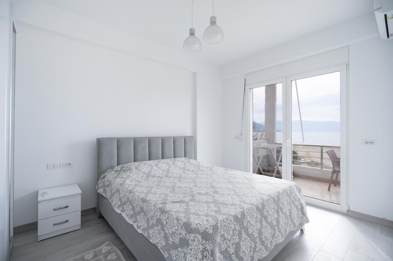 Apartment In The Village With A Sea View Vlorë 外观 照片